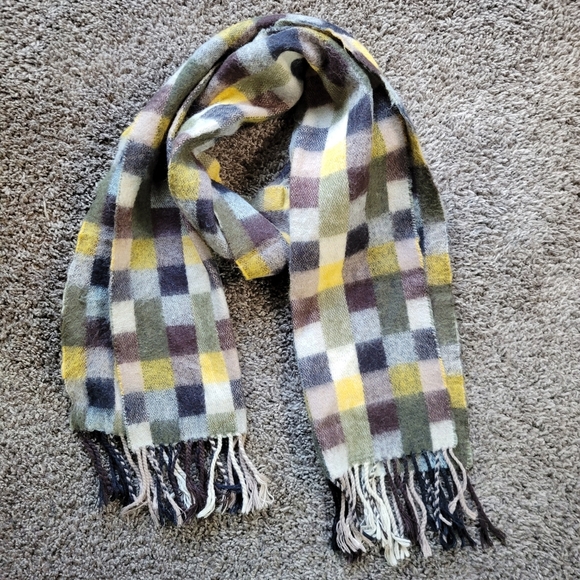 Softer Than Cashmere Checkered Scarf Yellow Gray White Green Black Brown - Picture 1 of 4